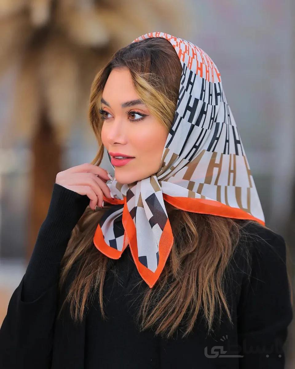 روسری مینی حریر کرپ طرح H