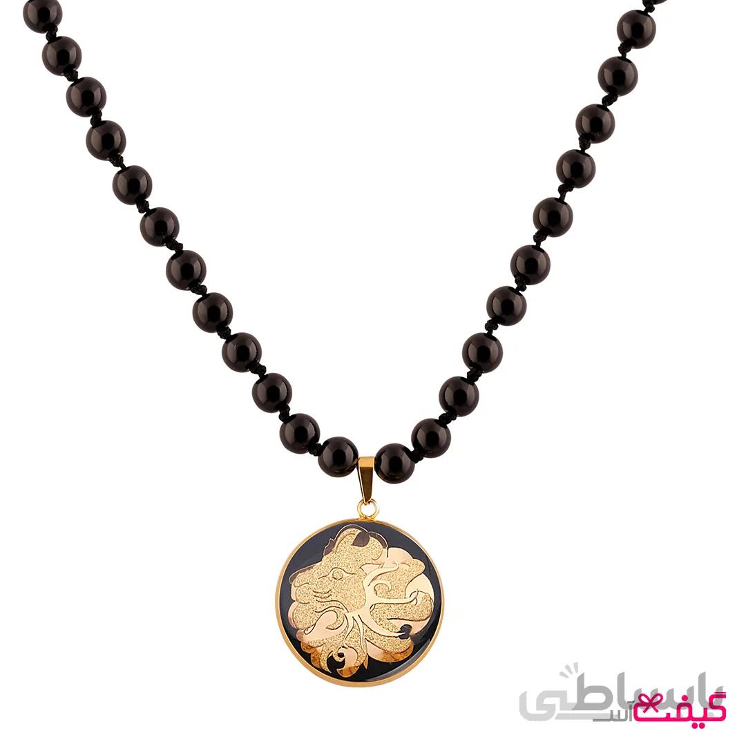گردنبند سنگ اونیکس و ورق طلا ماه مرداد