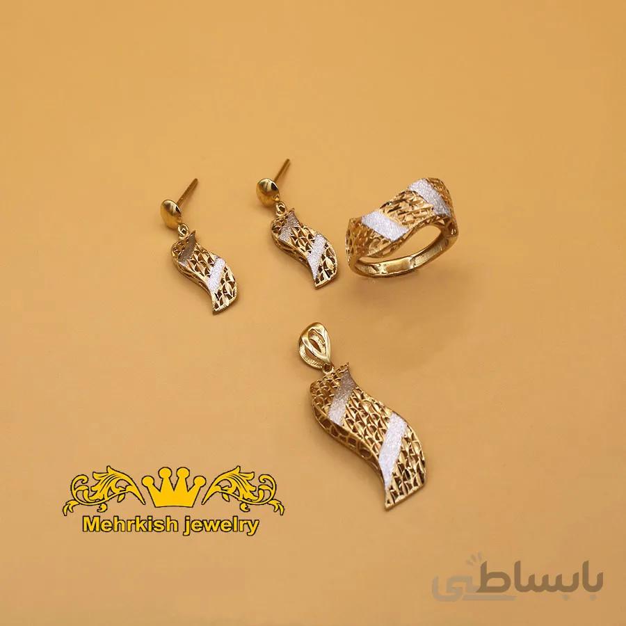 نیم ست آوا