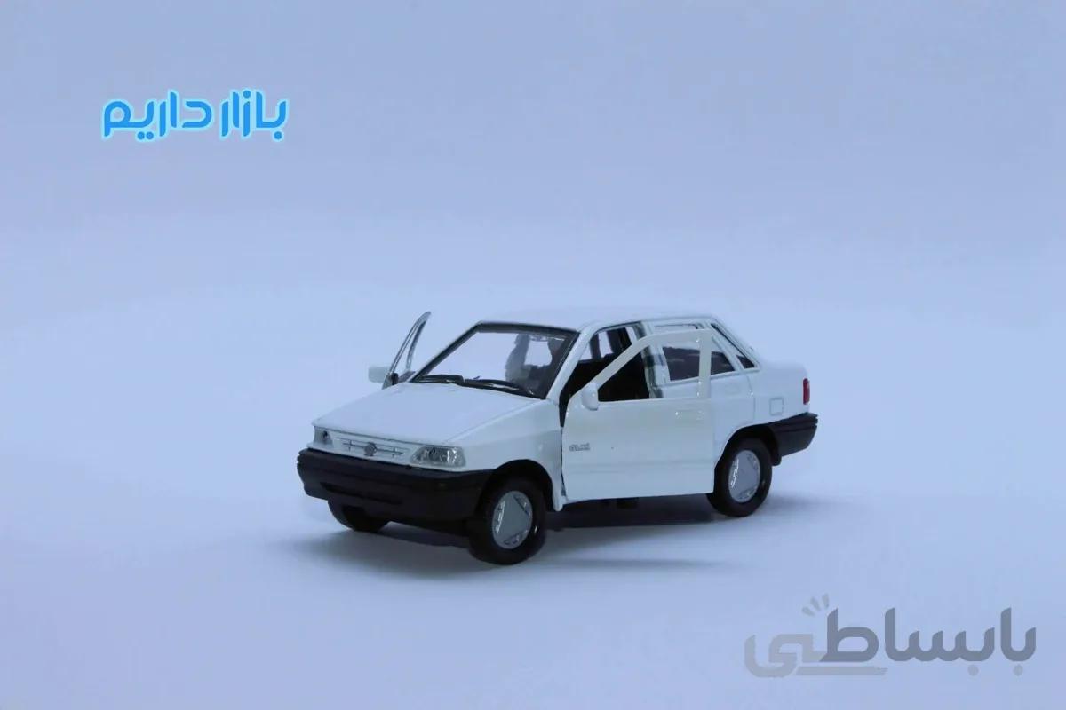 ماشین فلزی پراید صندوقدار سفید