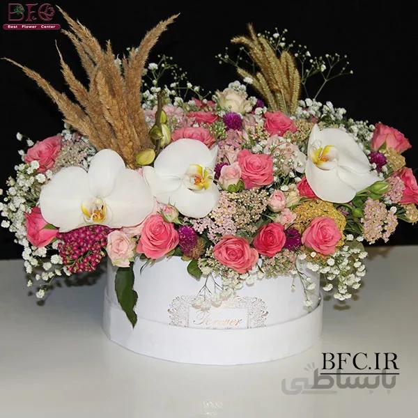 باکس گل جعبه کادویی با گل رز