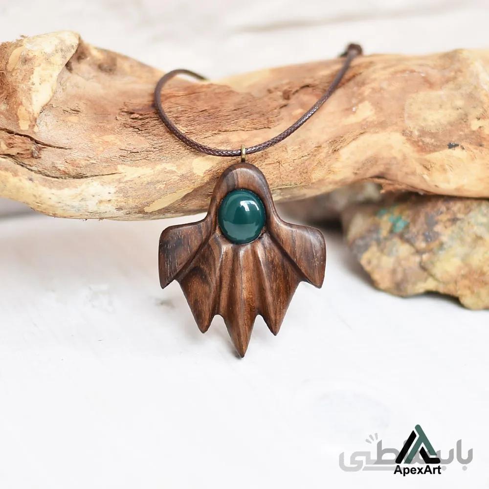 گردنبند چوبی طرح سمین
