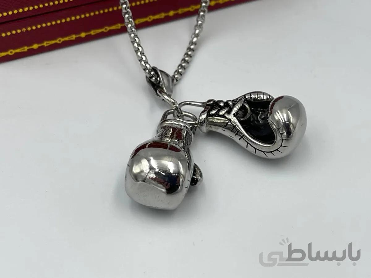 گردنبند دستکش بوکس نقره ای