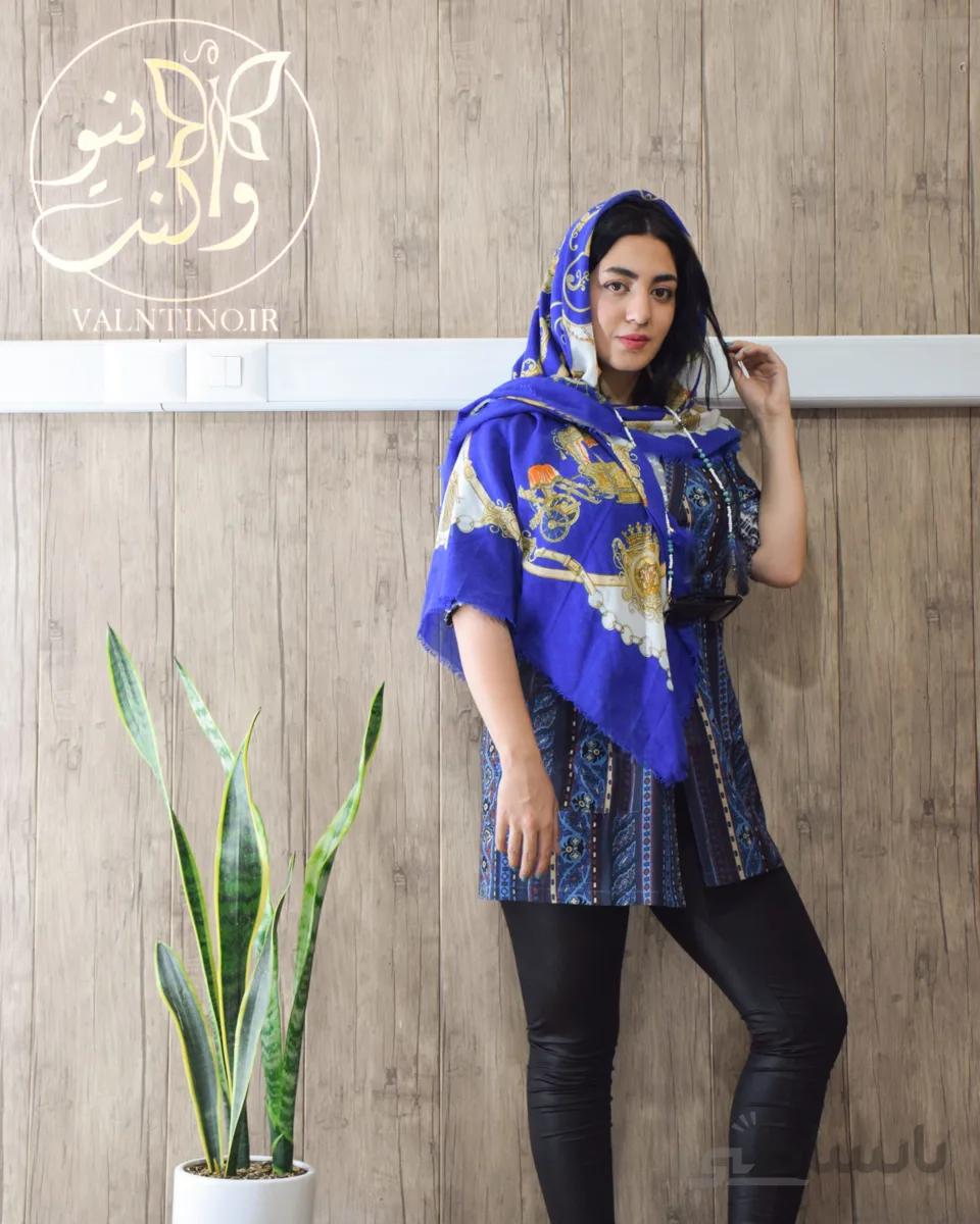 مانتو یقه ایستاده طرح دار