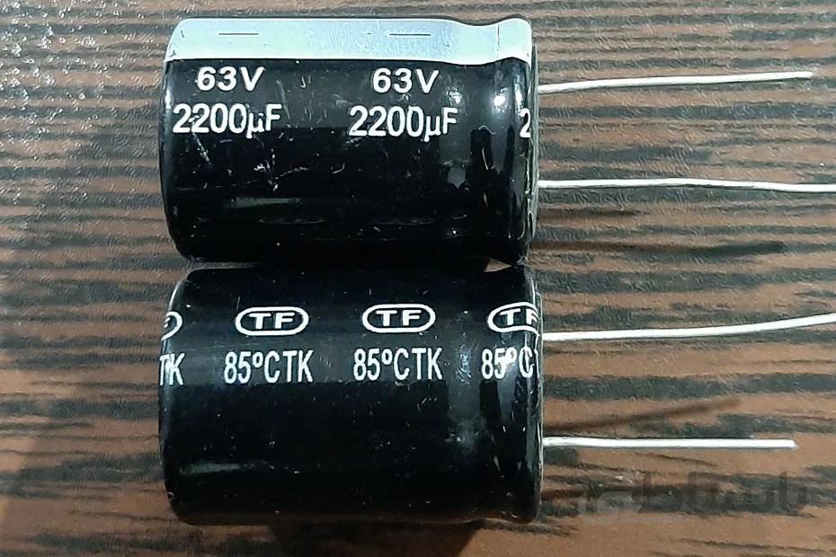 CAP 63V 2200uF – خازن الکترولیت، ۶۳ ولت، ۲۲۰۰ میکروفاراد