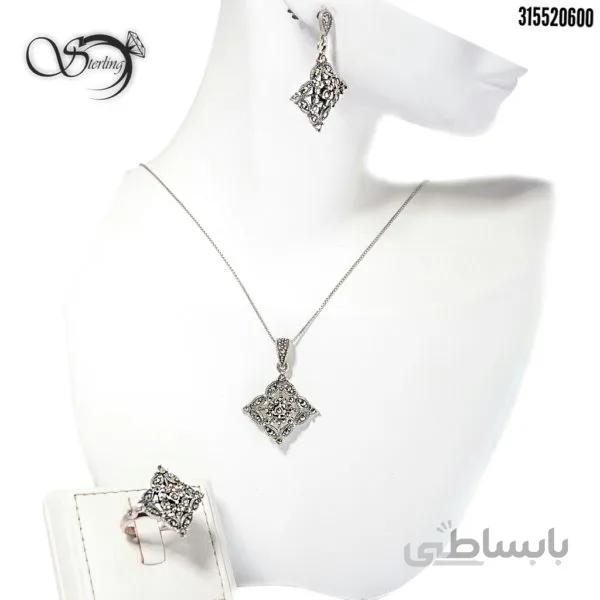 نیم ست نقره زنانه کد:۲۰۱۰
