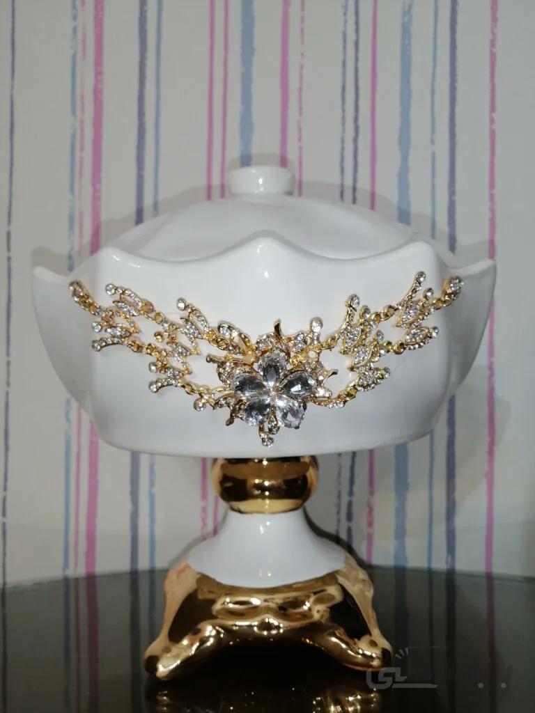 شکلات خوری گل پر
