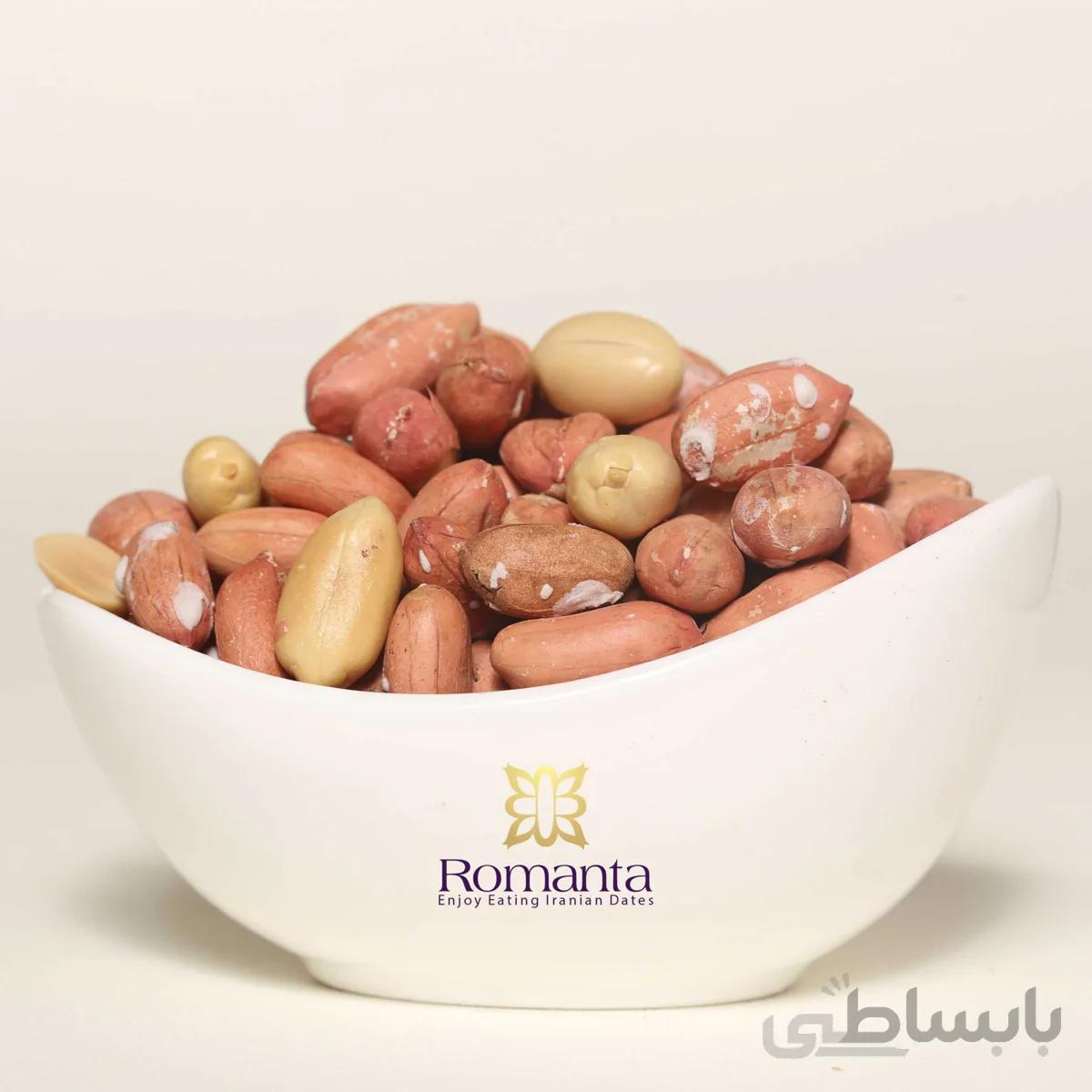 بادام زمینی فله ای