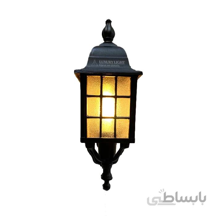 چراغ دیواری حیاطی فلزی مشبک