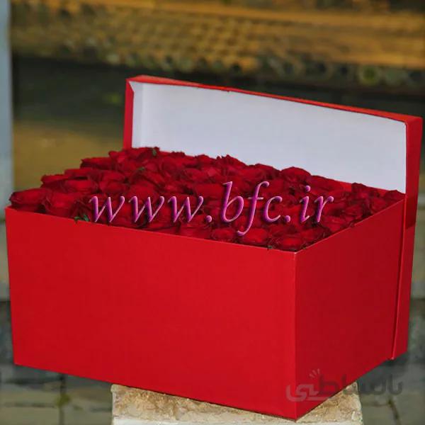 باکس گل و جعبه کادویی با گل