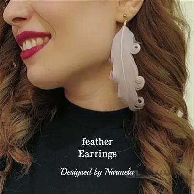 گوشواره پر فرفری