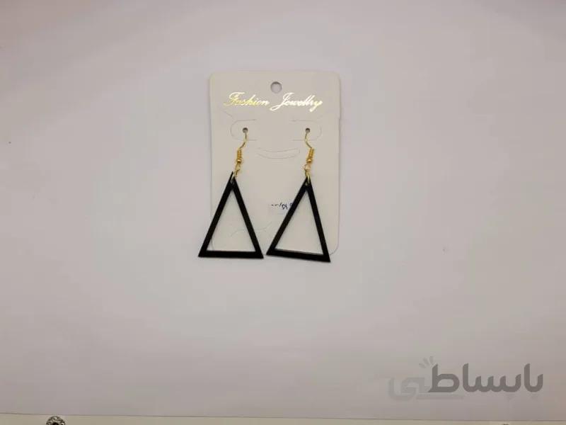 گوشواره هرمی