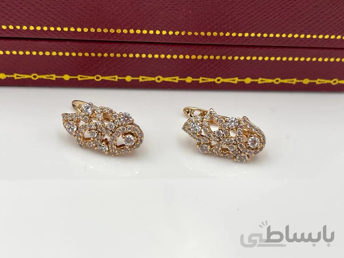 گوشواره ژوپینگ طرح برگ نگین کاری شده