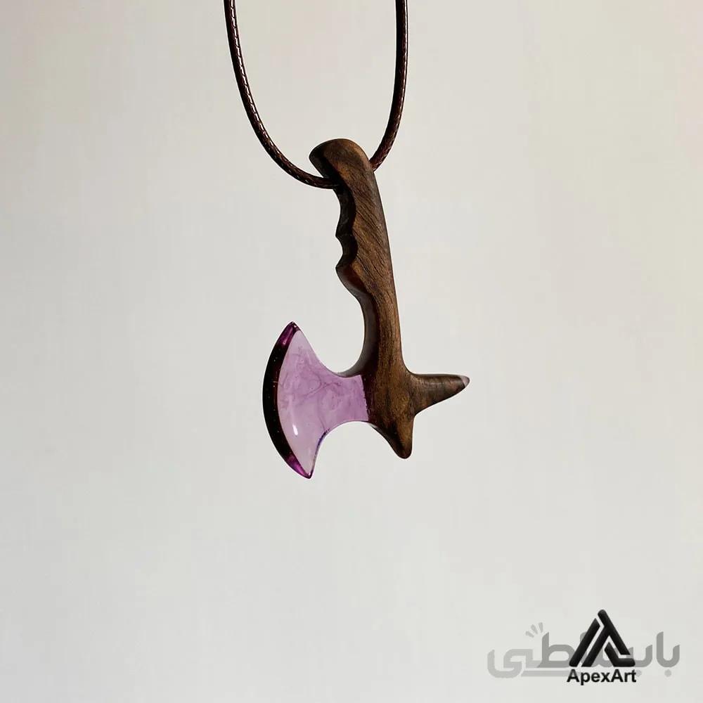 گردنبند رزینی طرح تبر