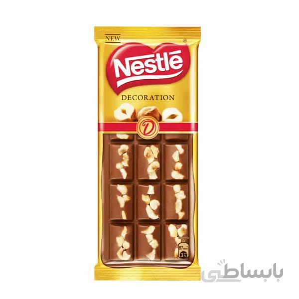 شکلات تخته ای نستله دکوریشن با تکه های فندق – Nestle Decoration