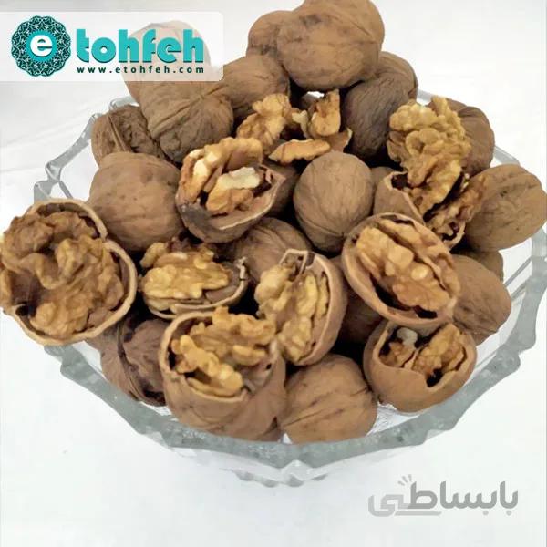 گردو ممتاز تویسرکان