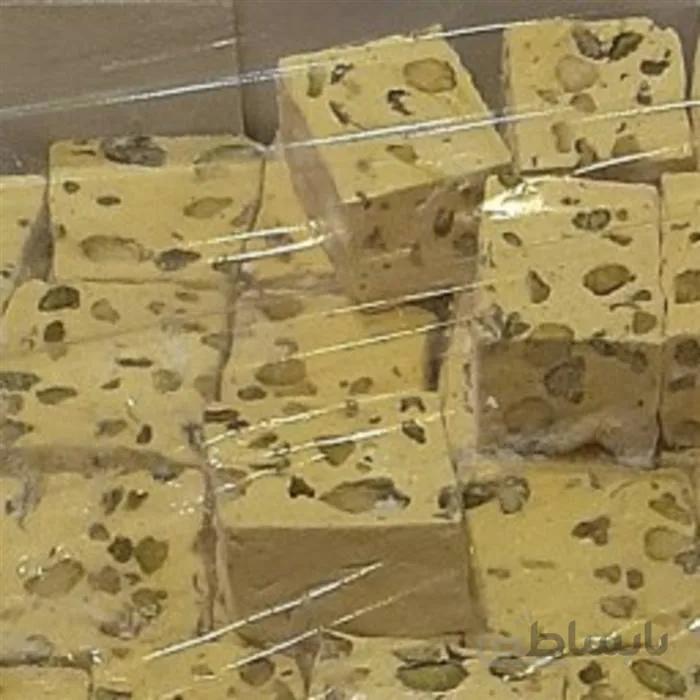 شکلات گز آردی مغز پسته 30 درصد ( 1 کیلویی ) ا شکلات گز آردی مغز پسته 30 درصد ( 1 کیلویی )