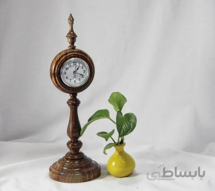 ساعت رومیزی چوبی