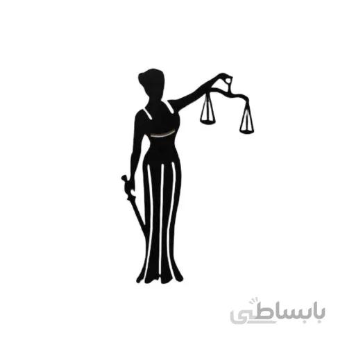 مینیمال فلزی مدل بانوی عدالت