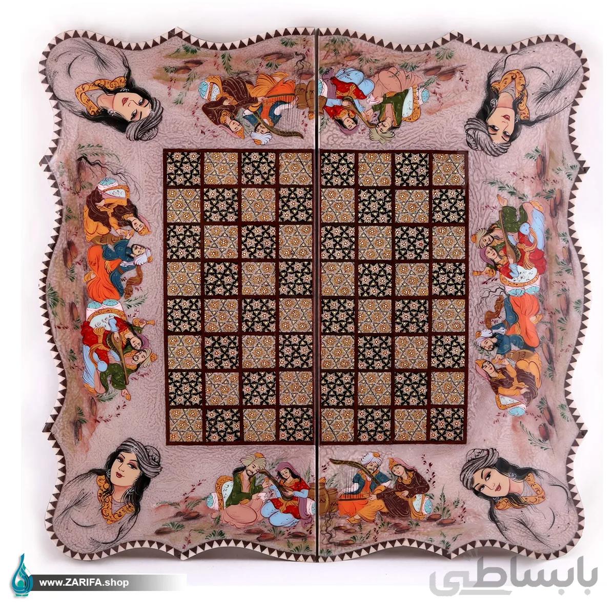 تخته نرد و شطرنج خاتم با نگارگری مجلس بزم بر زمینه صدف دالبری ۵۰*۵۰