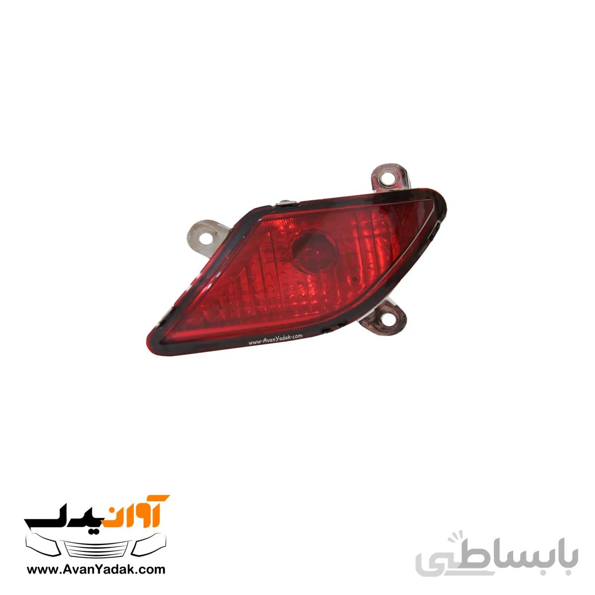 مه شکن عقب سمت راست ساینا