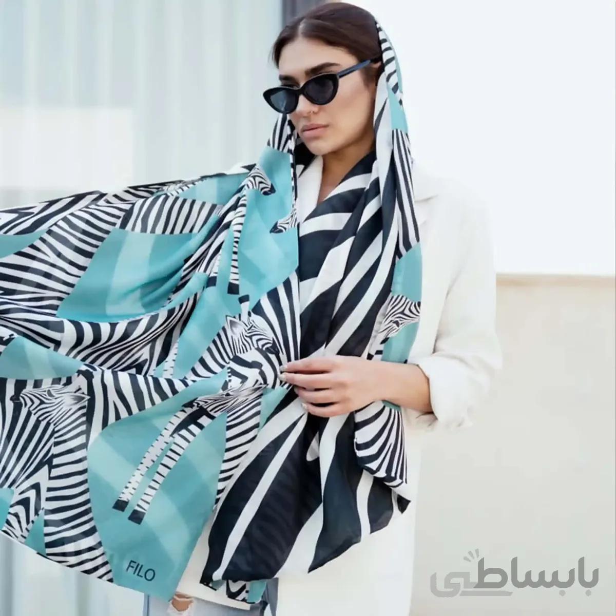 شال طرح دار دورو sarira01