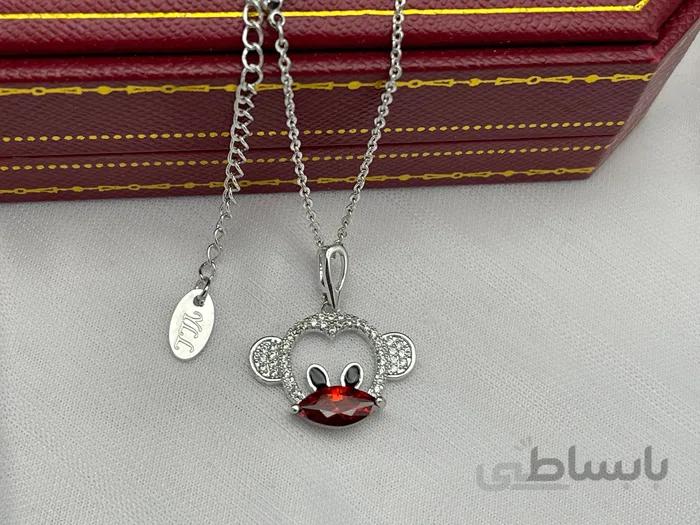 خرید گردنبند میکی ماوس سفید قرمز نگین کاری