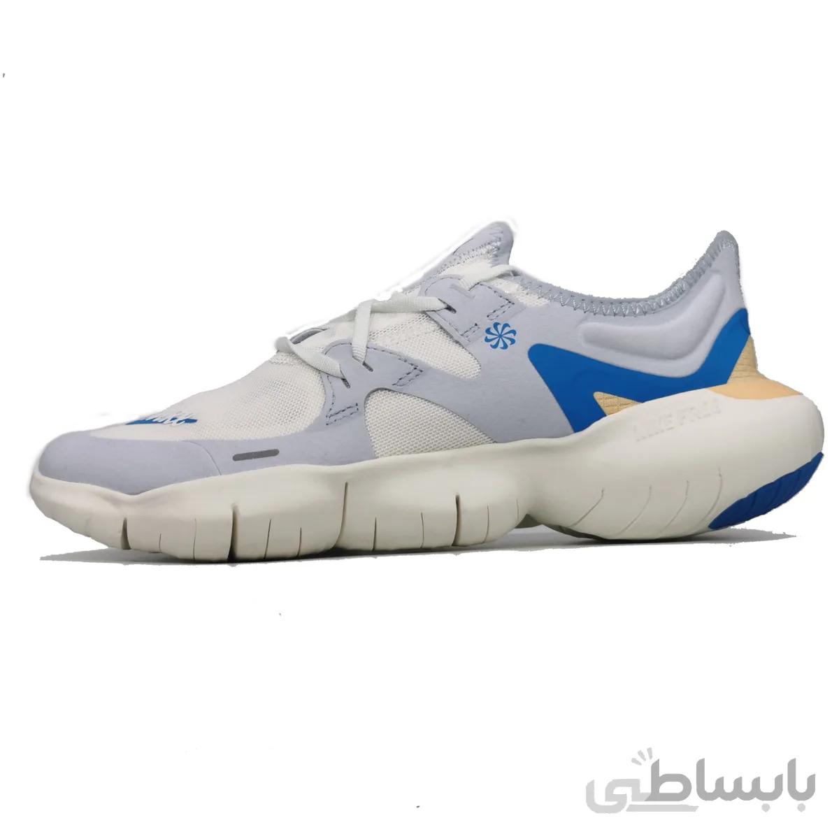NIKE FREE