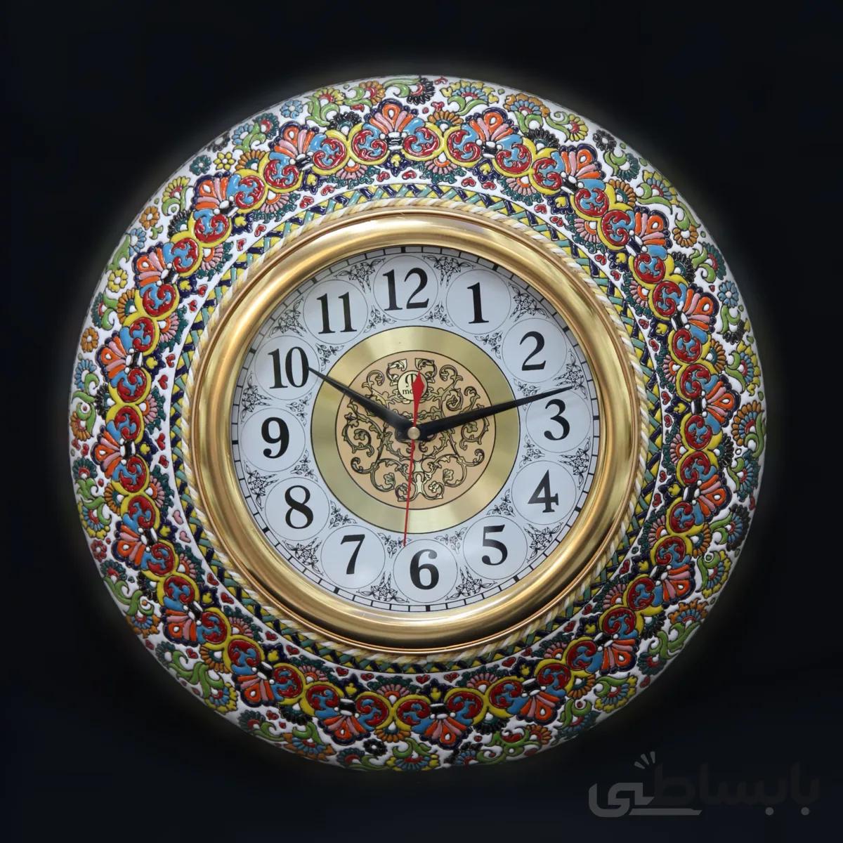 ساعت میناکاری شده