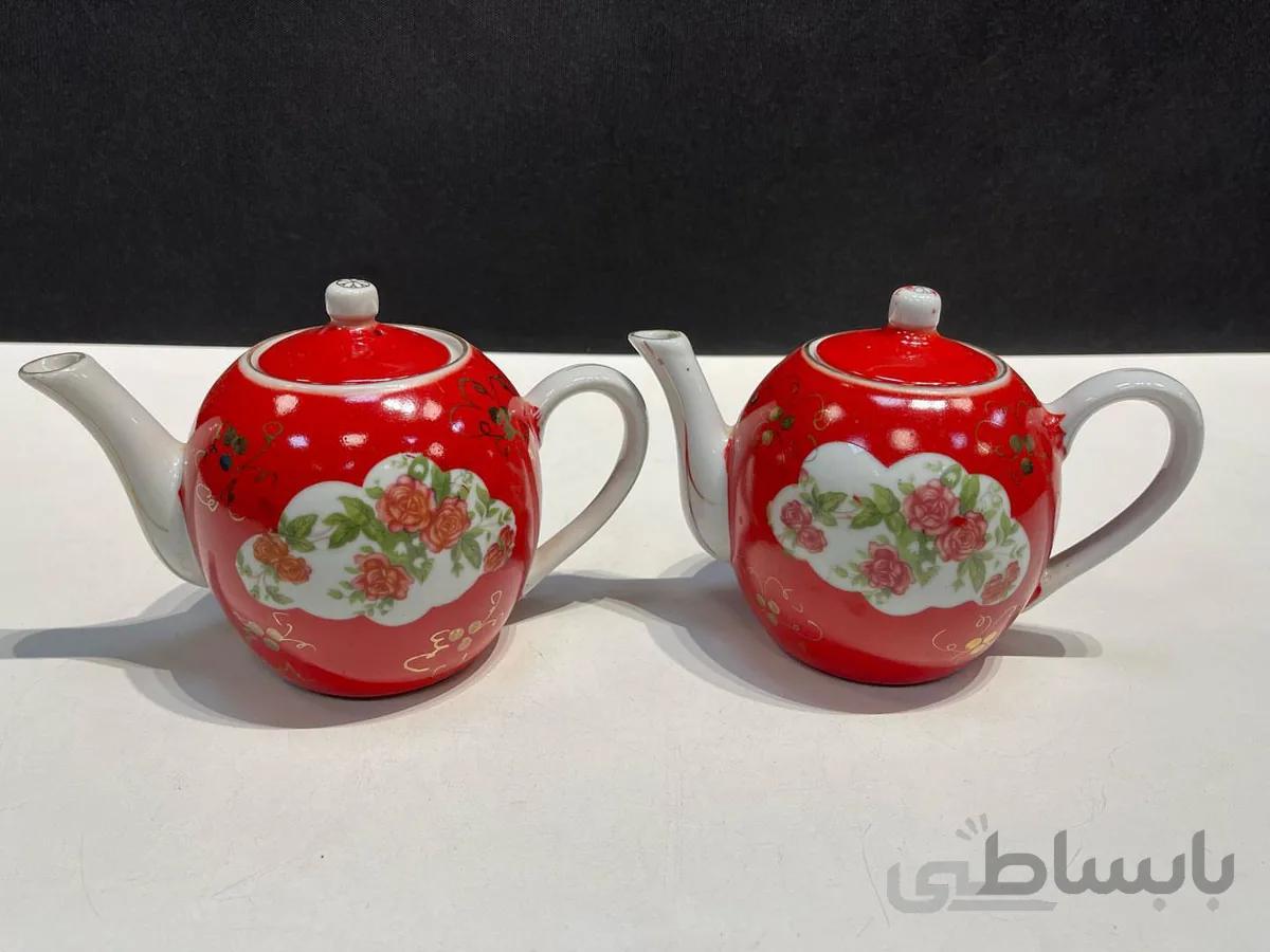 دو عدد قوری گلسرخی قدیمی