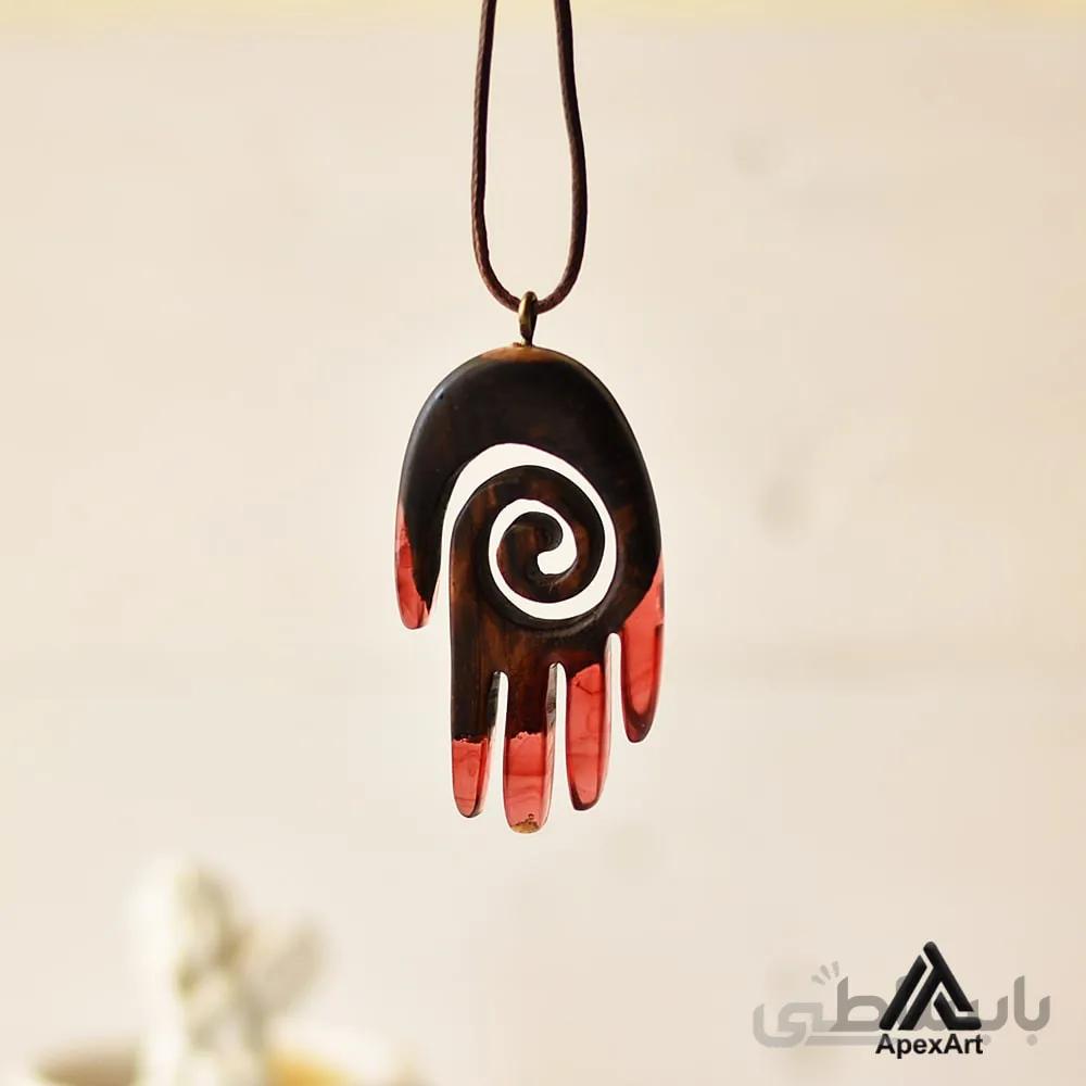 گردنبند رزینی طرح دست