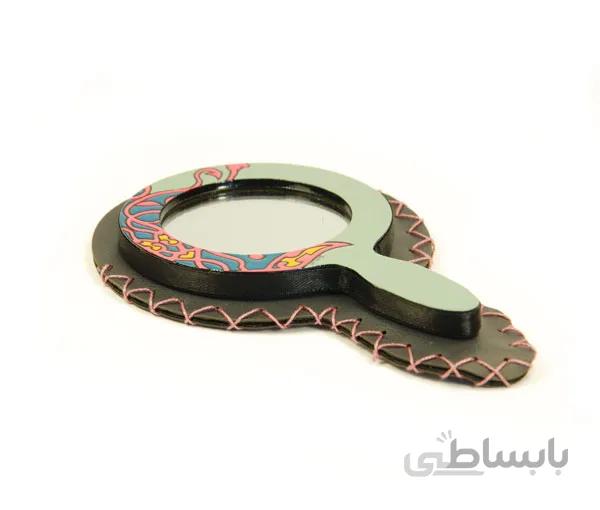 آینه دستی طرح دار چوبی کد MH1024