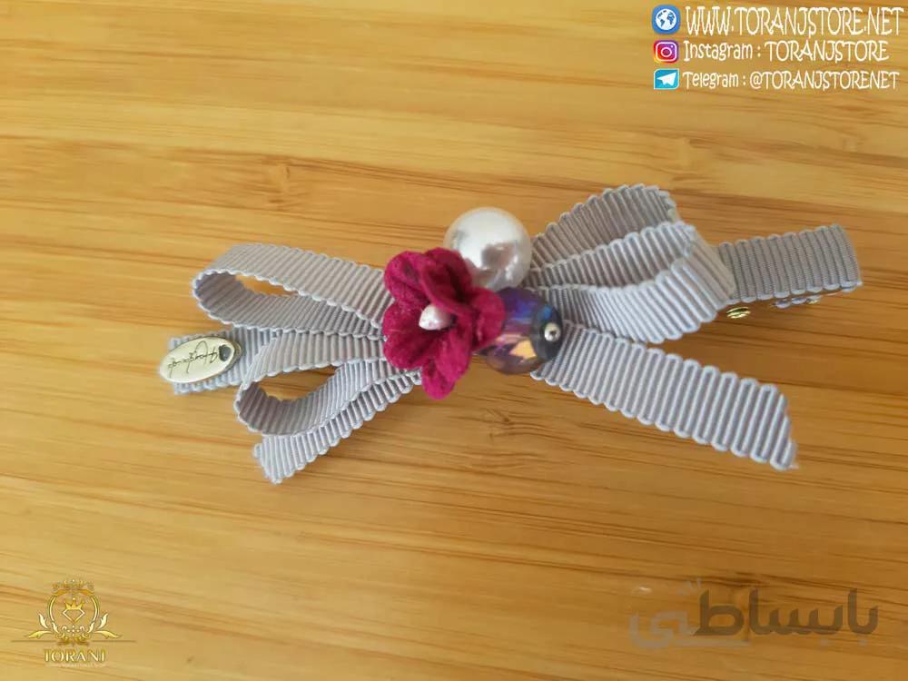 گیره سر مرواریدی پارچه ای طوسی