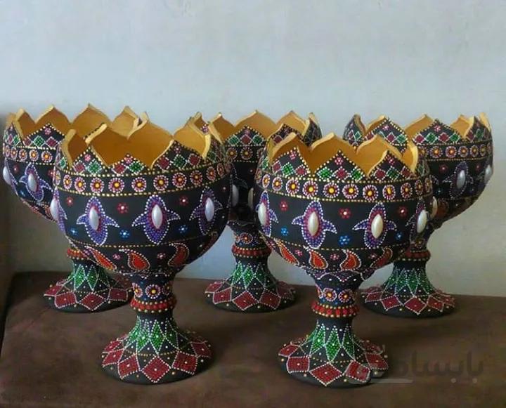 ظرف پایه دار سفالی کد ۱۰۷۷۴