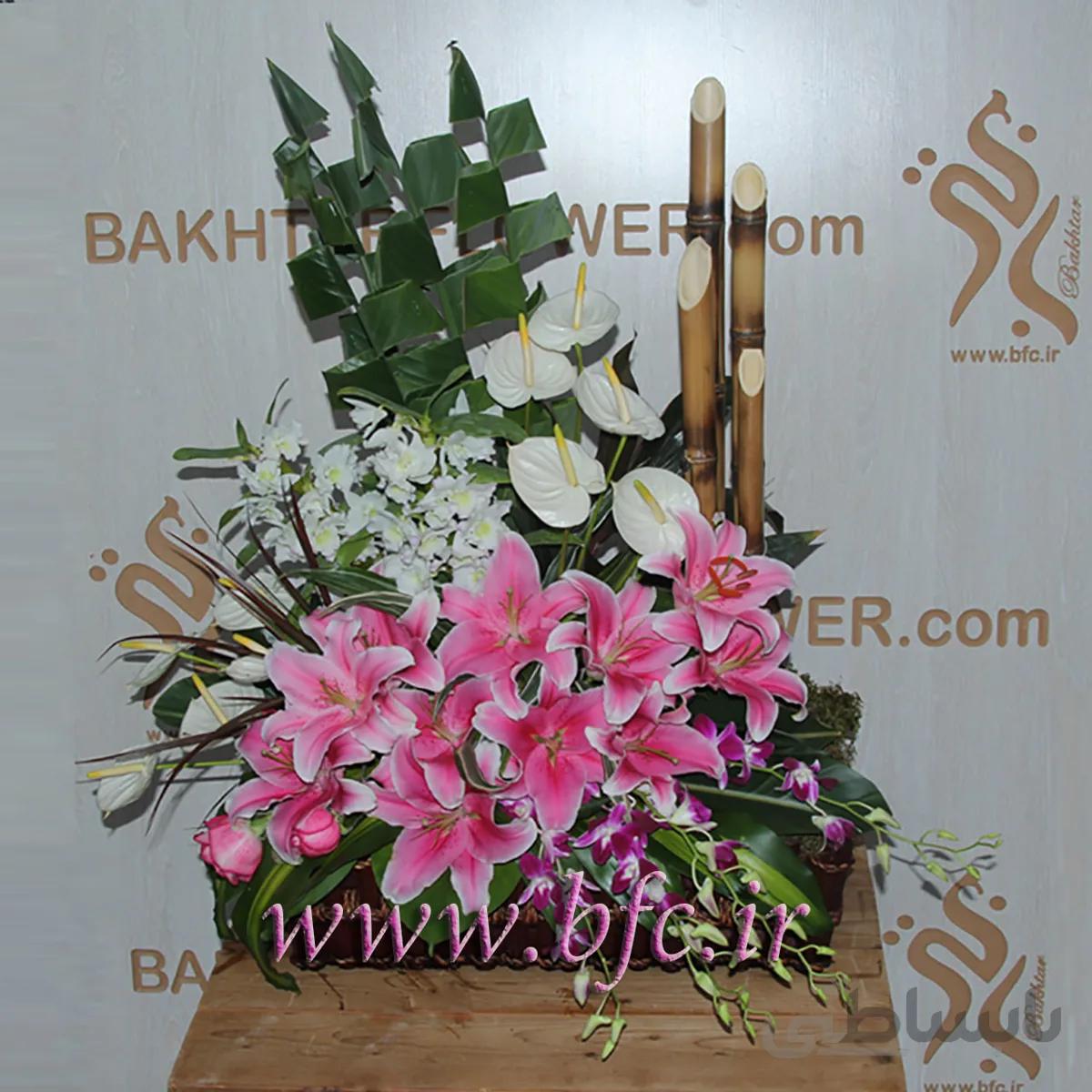 سبد گل کد 1079898