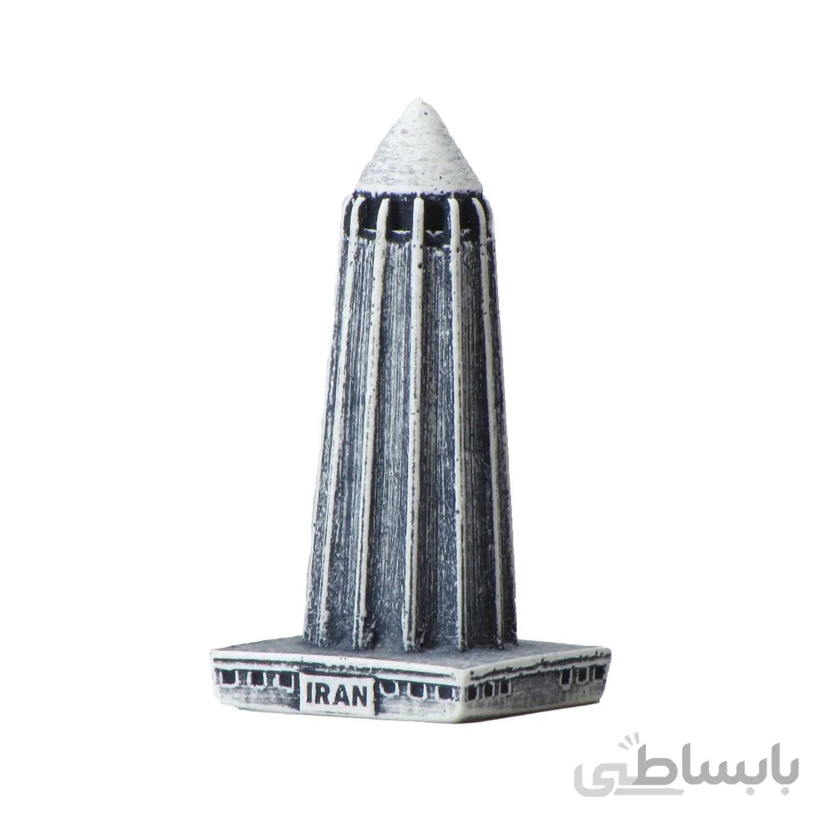 مجسمه مقبره ابوعلی سینا همدان