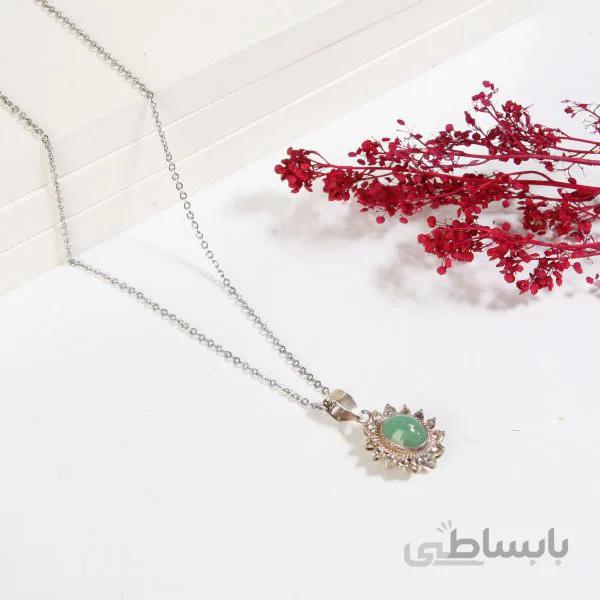 گردنبند نقره زنانه با سنگ سبز