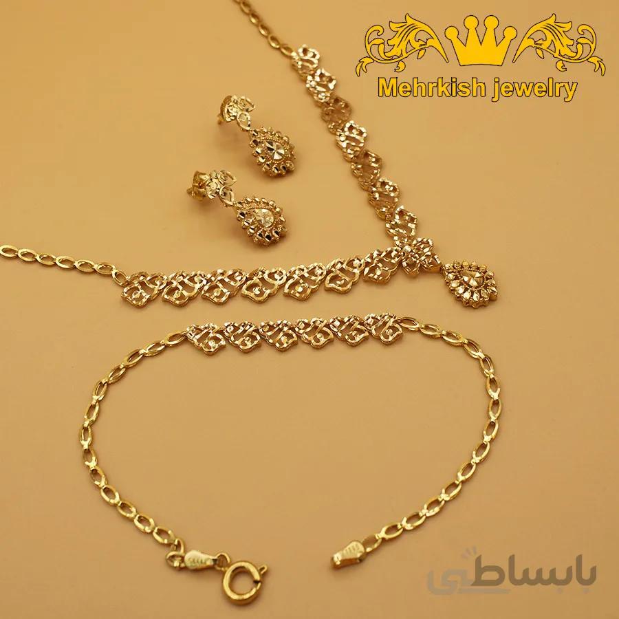 سرویس ماندانا