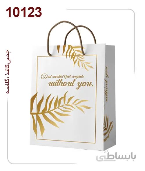 ساکدستی فانتزی با کاغذ گلاسه کد10123