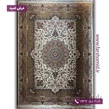 یک تخته 12 متری فرش ماشینی 700 شانه ۸ رنگ مروارید کرم قالی کشمیر