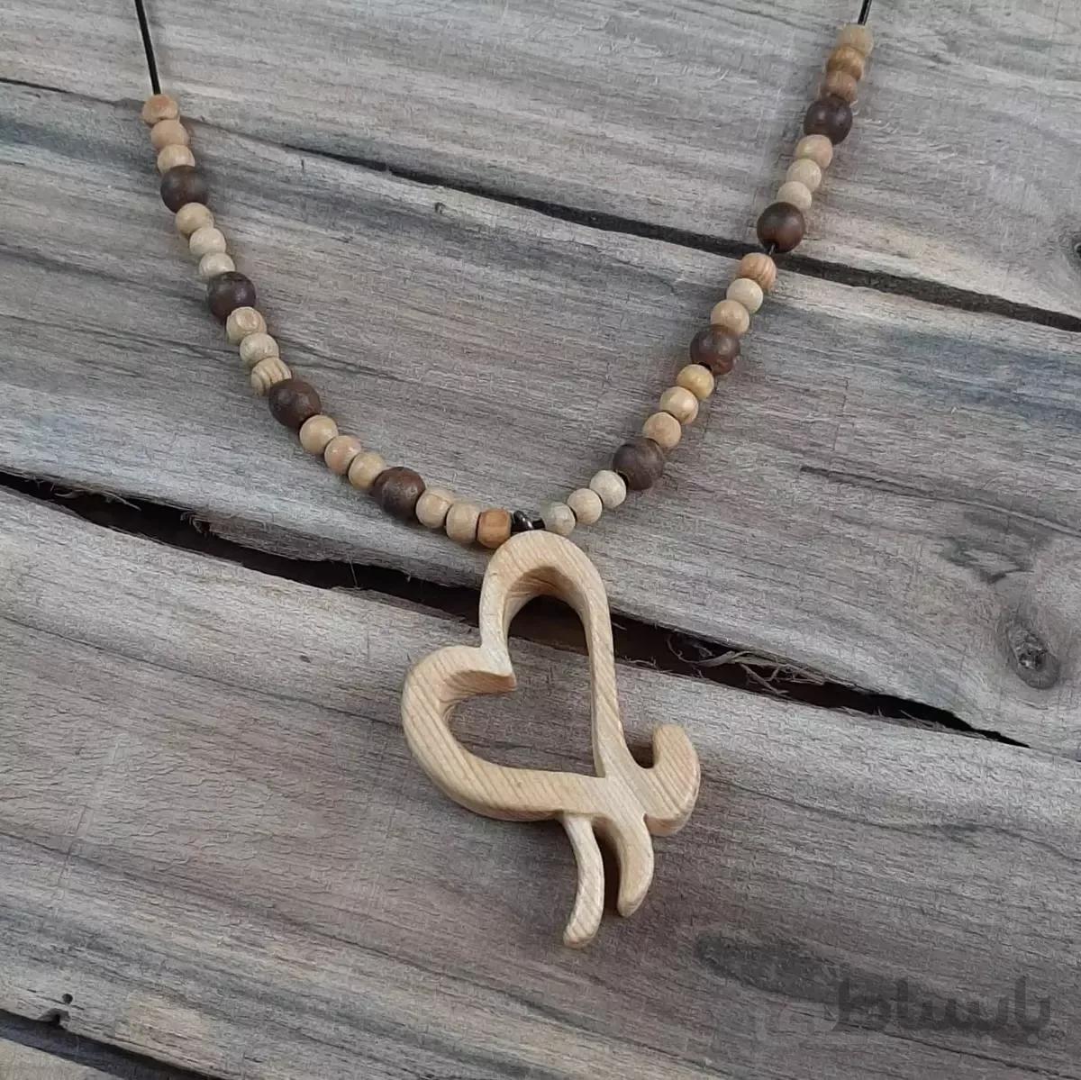 گردنبند چوبی طرح مادر