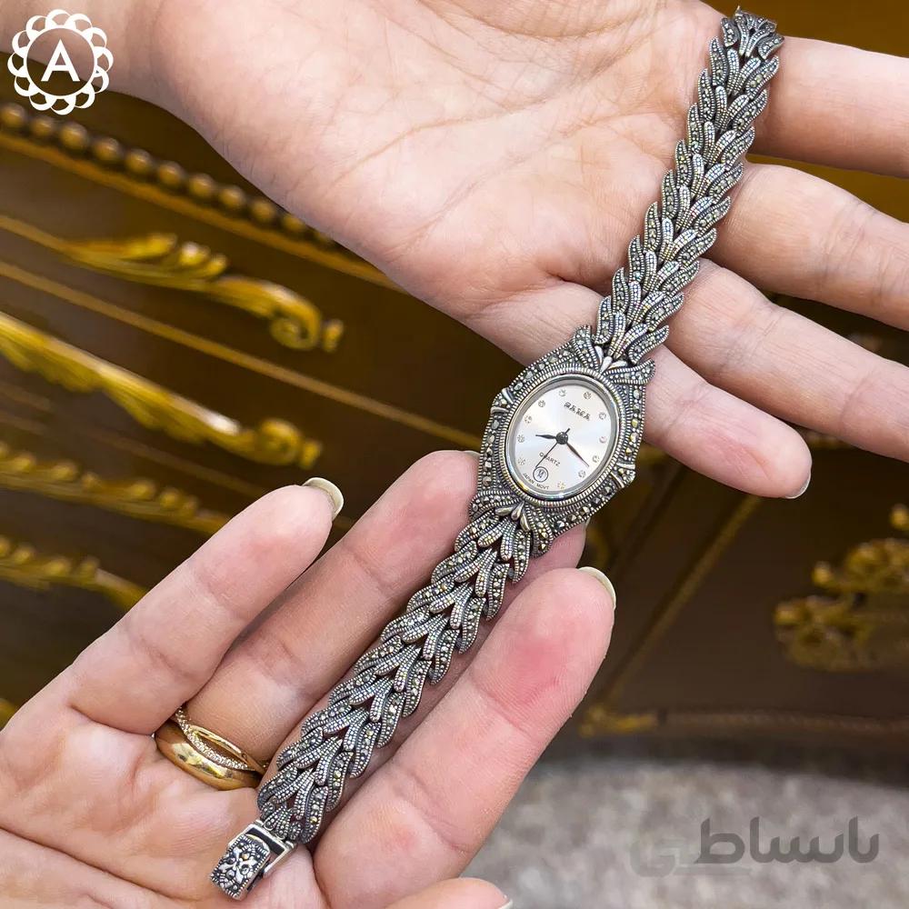 ساعت مچی زنانه نقره طرح بیضی سیاه قلم مدل Sama 1233PR
