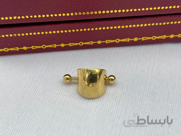 پیرسینگ سینه و گوش طلایی