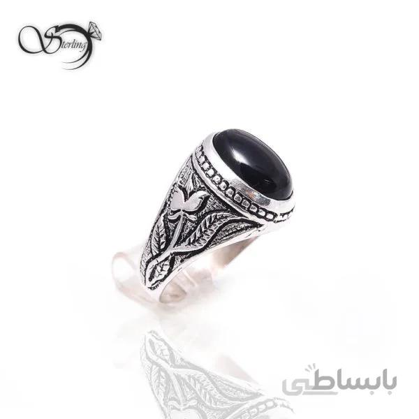 انگشتر نقره عقیق بیضی کد:۱۴۳۵
