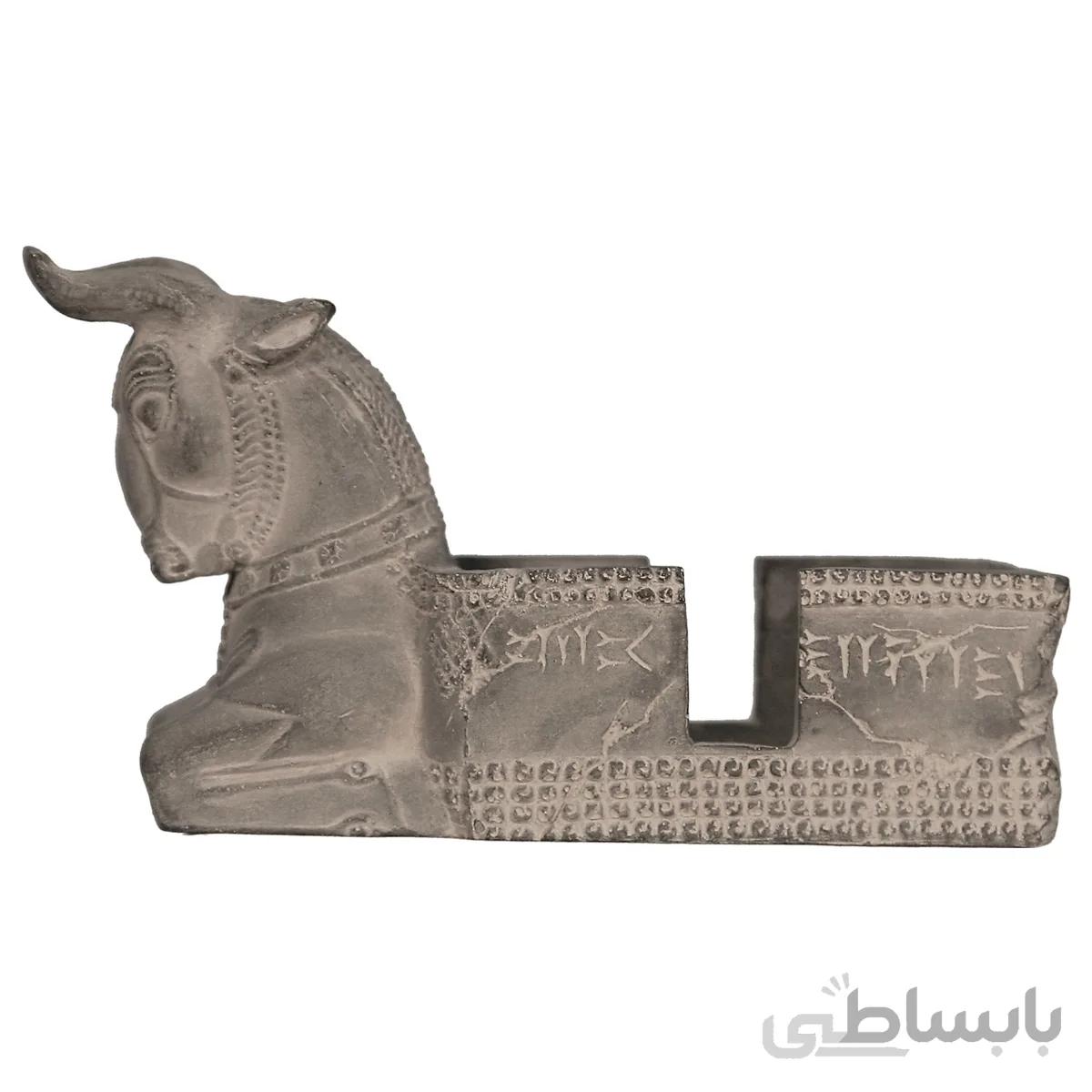 مجسمه تندیس و پیکره شهریار مدل جاکارتی ریتون گاو کد mo2000