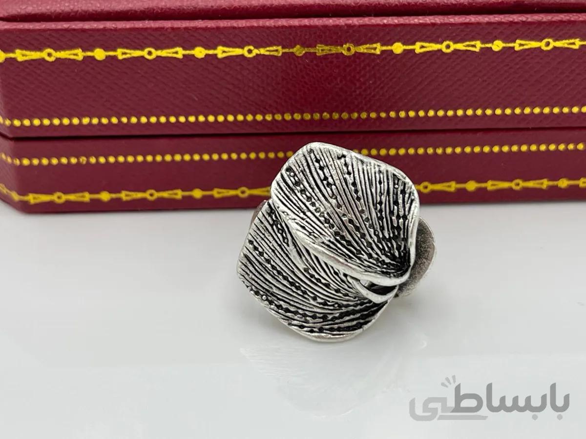 انگشتر ورشو طرح خاص