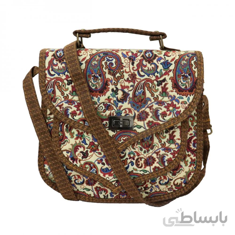 کیف زنانه سنتی دستی و دوشی کرمی عسلی