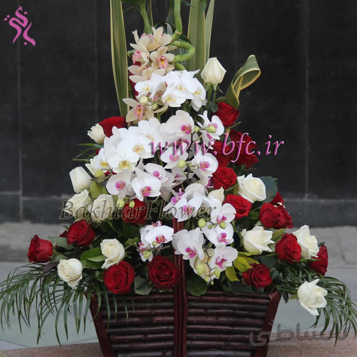 سبد گل کد 1079954