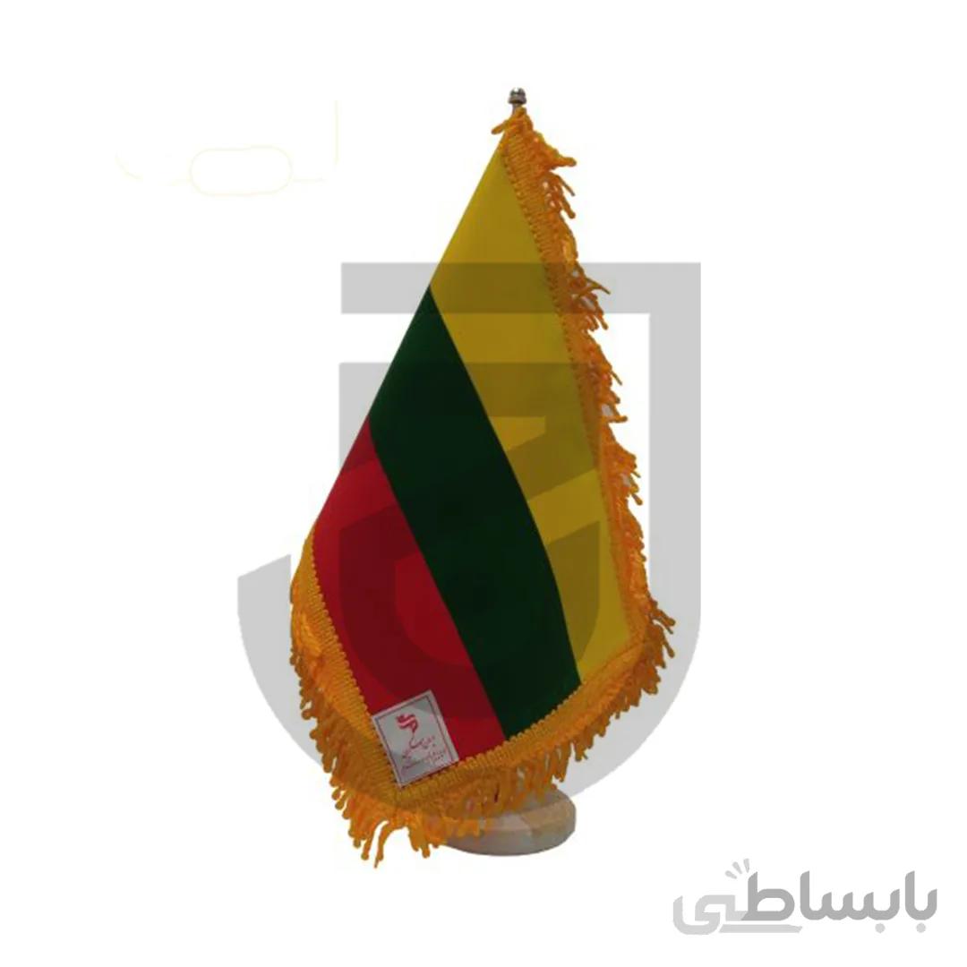 پرچم لیتوانی دور ریشه
