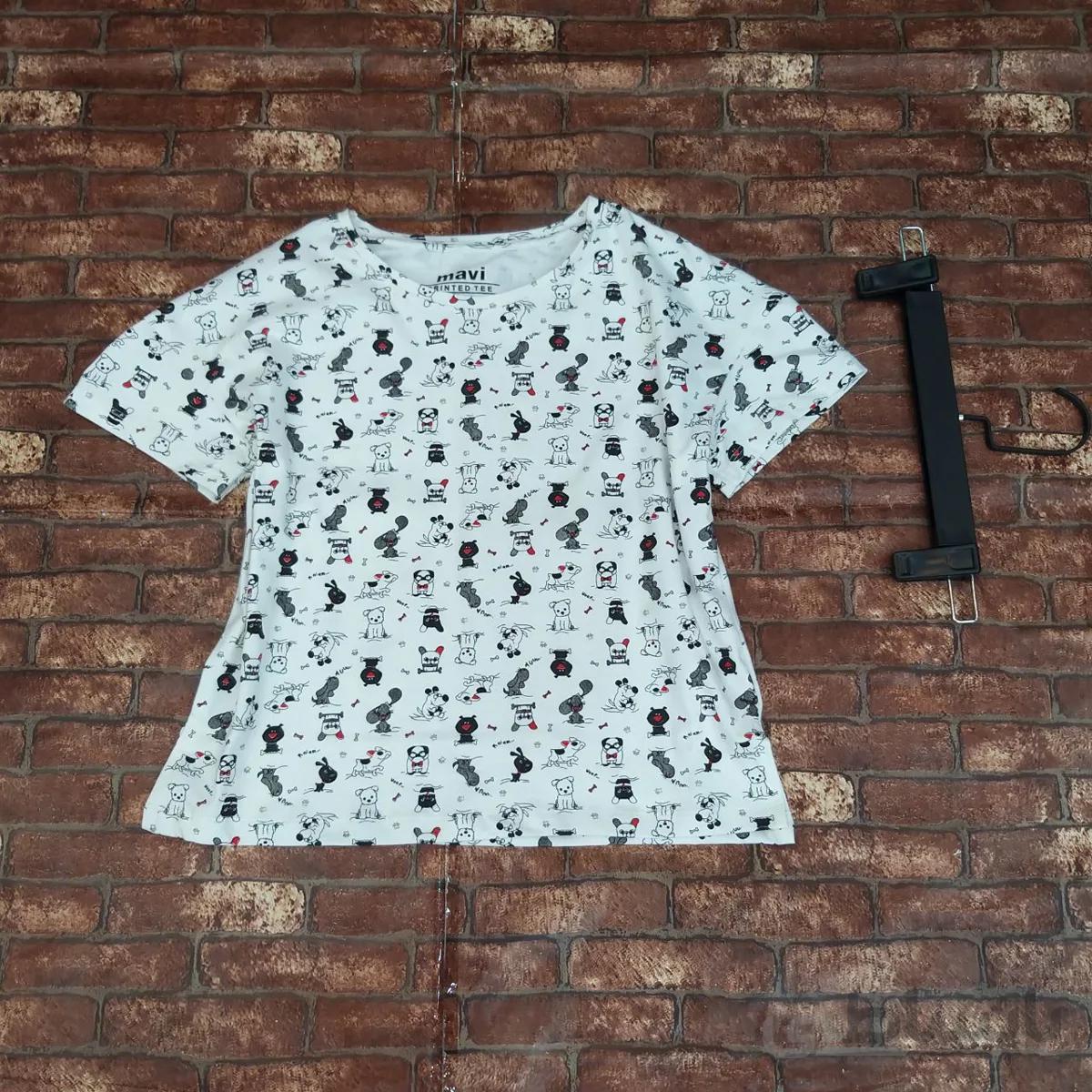کراپ زنانه طرح داگ - l ا T.shirt